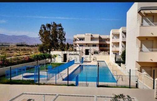 Piso familiar en El Toyo - Foto 34