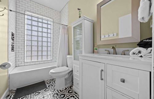 Perfect Retreat In the Heart of Louisville - Foto 26