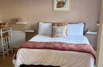 Stepping Stone - Photo 1