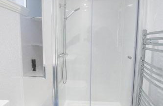 Stylish Modern Newly Built Apartment 15 min From City Centre - Foto 15