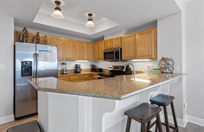 Crystal Tower Comfort Condos by Hosteeva - Photo 101