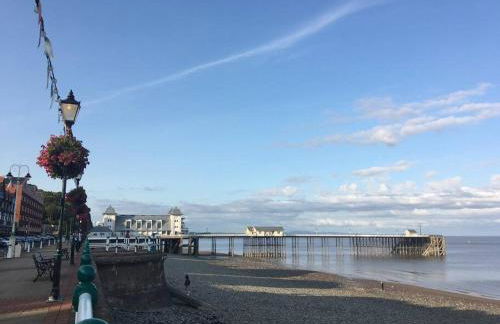 Cwtch, cozy studio, private, separate entrance. - Photo 5