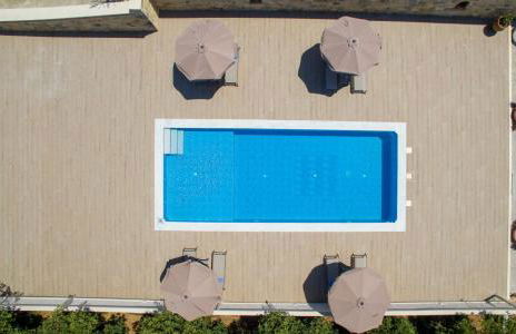 Queen Electra with pool and tennis court - Photo 23