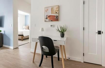 Landing Spectacular 1BD Gym Courtyard - Foto 7