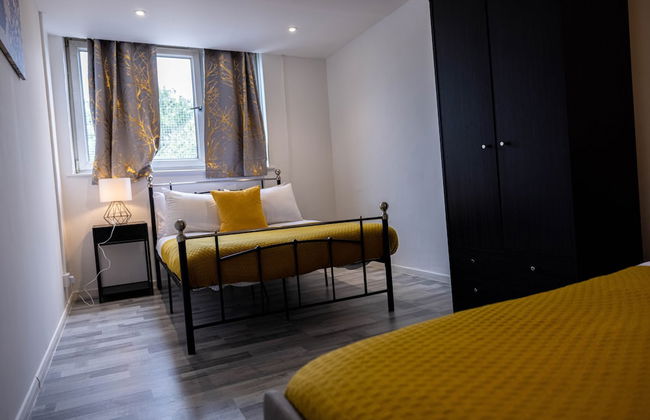 3 Bedrooms-8guests-babycot-15mintopepys-freeparkg - Foto 2