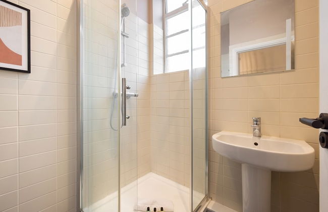 The West End Penthouse - 4BDR Fitzrovia Penthouse with Spectacular Views - Foto 24