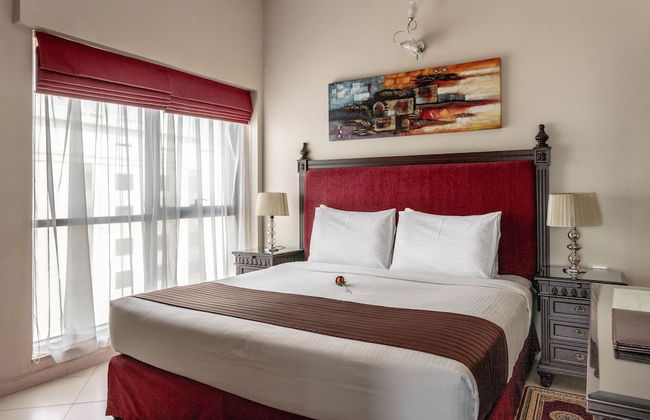 Auris Boutique Hotel Apartments - Photo 4