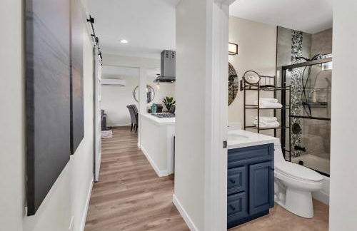 Ultimate Oceanside Retreat | Tower 9 Across from the Beach - Foto 39