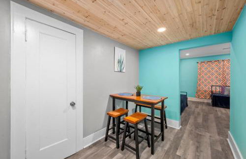 Quirky & Chic 3BR in Montrose - Perfect for Families & Groups - Foto 17