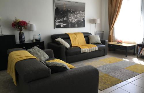 F&B's Home Disneyland Paris - Foto 1