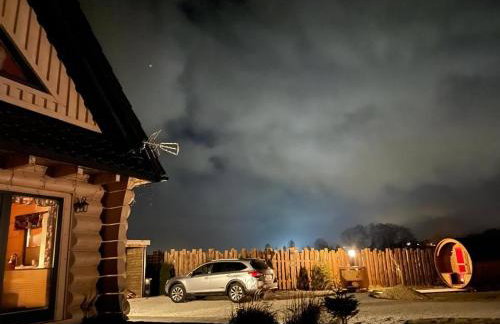Bystry domek w Beskidach przy szlaku na Babią Górę - Foto 6