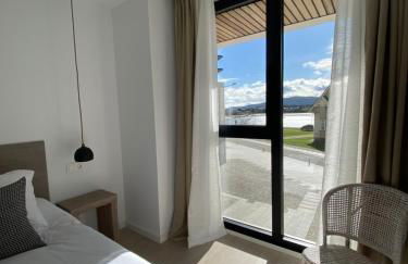 APARTAMENTO A ESTRENAR en FOZ COFRADIA DELUXE - Foto 37