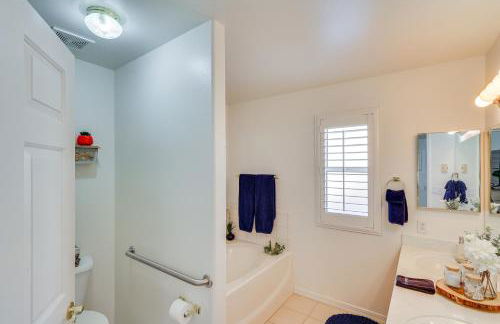 Kingman Family Home Yard, Grill and Room to Relax! - Photo 14