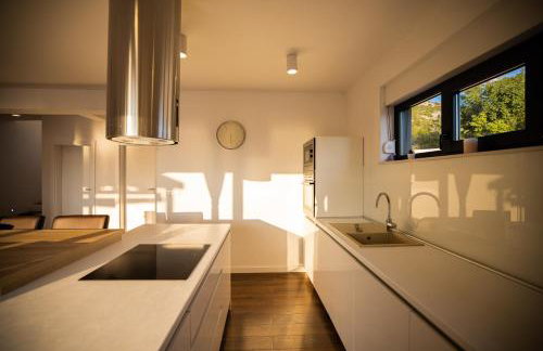 Royal Promons - heated pool - Foto 15