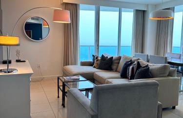 Breathtaking Direct Bay Views 2 bedroom condo with parking - Foto 3