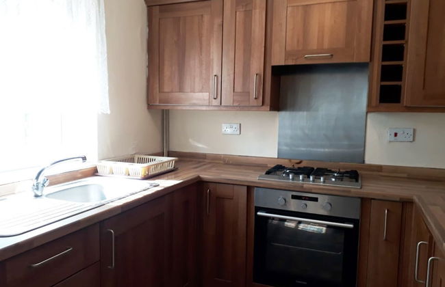 House with a garden in Arnos Grove - Foto 13