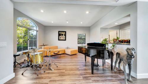 Stunning Hilltop 5BR With View And Hot Tub! - Foto 3