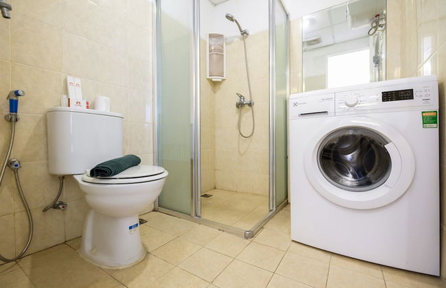 The Wave Apartment near Kota Kasablanka - Foto 24