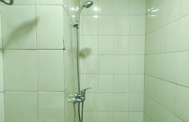 Convenient Studio At Vida View Makassar - Photo 7