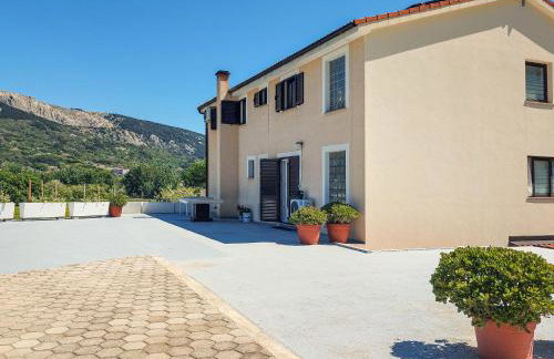 Apartment Marija-1 by Interhome - Photo 1