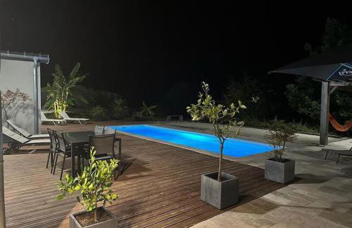 Villa Kevin piscine, pool house et pétanque 6 à 8 personnes - Photo 17