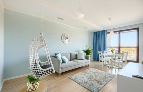 West Side Apartment - Photo 1