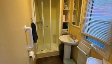 Secluded Woodland Hideaway - 2 Bed with Private Parking - Foto 2