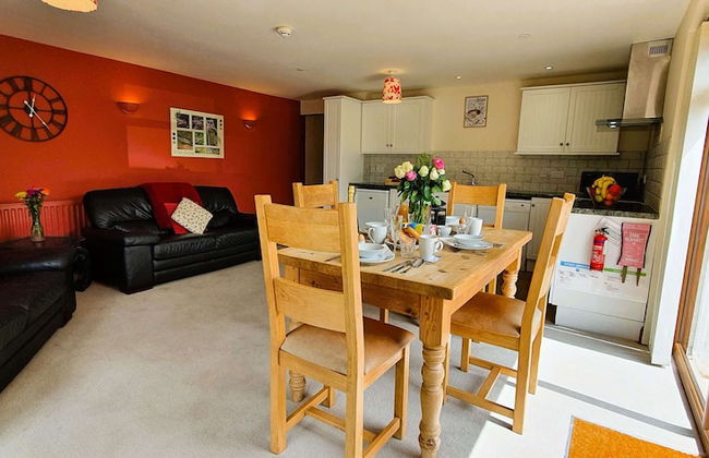 The Victorian Barn self catering holidays with pool & hot tubs - Photo 55