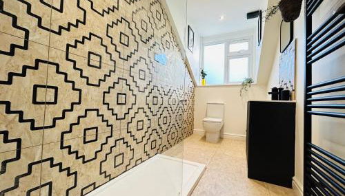 Park Mount Residences - Luxury 3 Bedroom Flat In Leeds With Free Parking - Foto 3, Shower