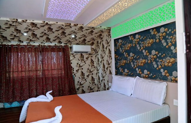 Double Decker Houseboat - Foto 12