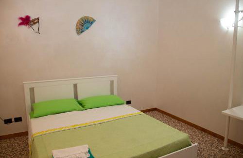Green Apartment - Photo 23