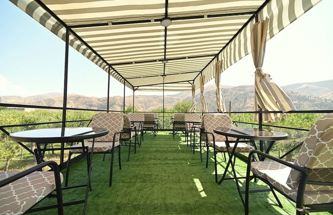 Hidden Garden Resort - Photo 22