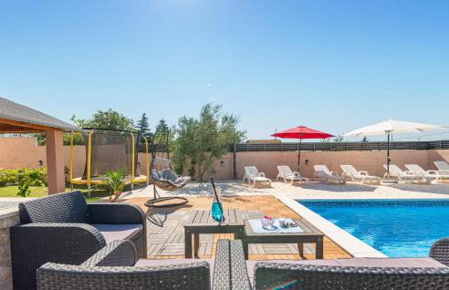 4 Bedroom Gorgeous Home In Lisicic - Foto 10