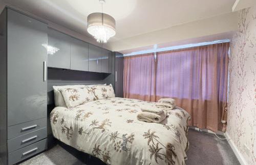 Basildon Retreat Cozy 3-Bedroom Home - Foto 8