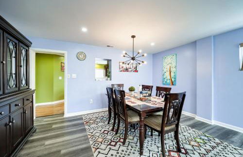 Elegant 4 Bedroom Home with Office and Parking. - Foto 12