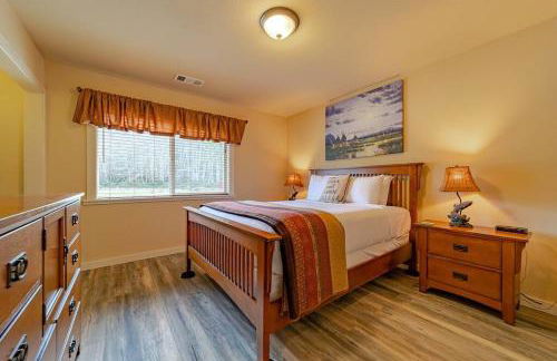 Elk Meadow Cabins 9A Prairie Creek Suite - Photo 13