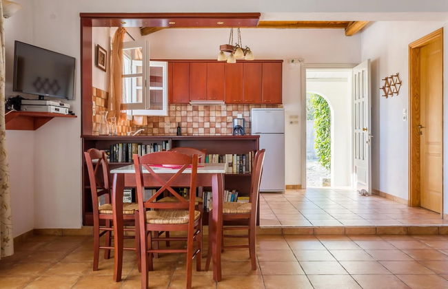 Villa Tassoula Large Private Pool Walk to Beach Wifi - 2830 - Foto 18