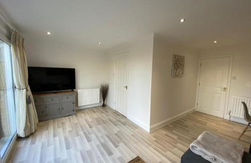 Marina View Penthouse Apt 2BR Parking St Neots Town Centre - Foto 49