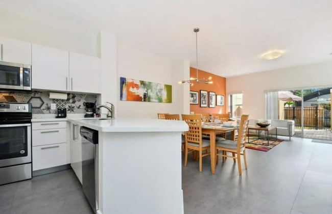 139 Stunning 3BD Home Inside Disney Area - Foto 5