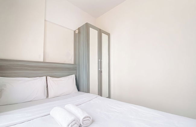 The Cozy Abode 2BR Apartment at Tamansari Panoramic - Photo 2