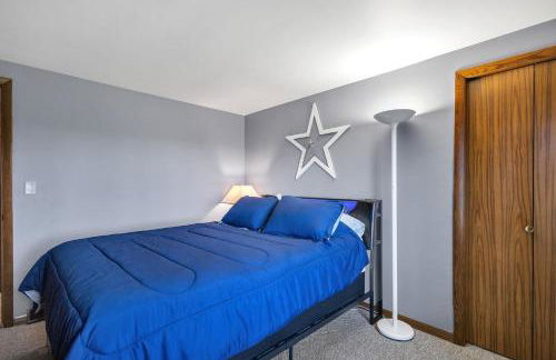 Serene Riverside Retreat home - Foto 27