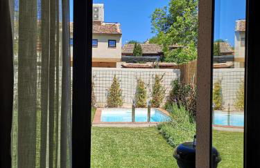 La Alberca Chica. Casa para parejas, con piscina - Foto 23