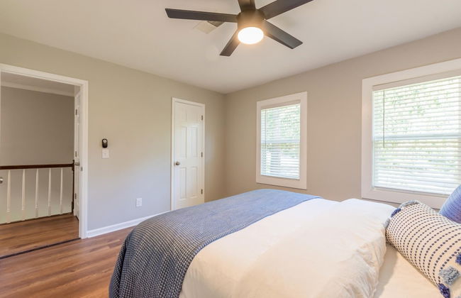 Beautiful Large Newly Renovated 5 Bedroom House - Foto 52