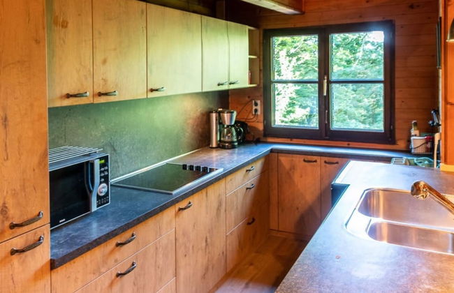 Chalet in the Woods With Nordic Bath - Photo 9