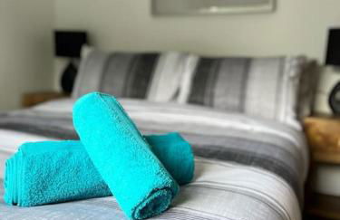 Clare Street - 3 bedroom house with private parking - Photo 20