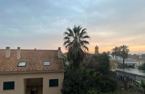 Playa Malvarrosa House - Photo 17