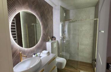 The Lucky Five at Glivia Parking&Garden - Foto 5