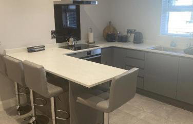 Modern 3-bed Apartment in Magherafelt Sleeps 8 - Foto 9