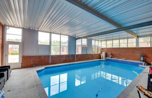 Douglasville Lake Home with Private Pool and Gazebo! - Foto 3