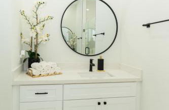 Designer Villa with Heated Pool, BBQ, Firepit, Ideal for Families & Groups - Photo 66